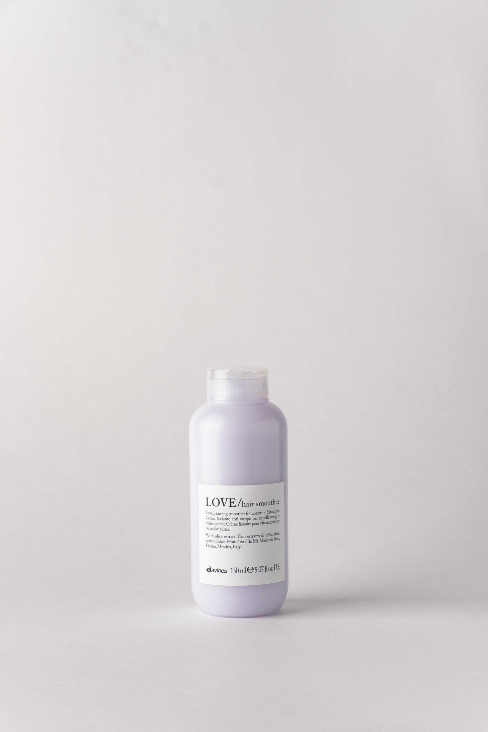 1davines-11 DAVINES Essential Haircare LOVE smoothing Крем для разглаживания завитка — изображение 1