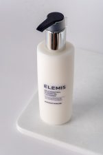 ELEMIS Очищающее молочко для сухой кожи Розовые лепестки — изображение 2