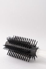 TANGLE TEEZER Расческа для укладки феном маленькая черная Blow-Styling Round Tool Small — изображение 3