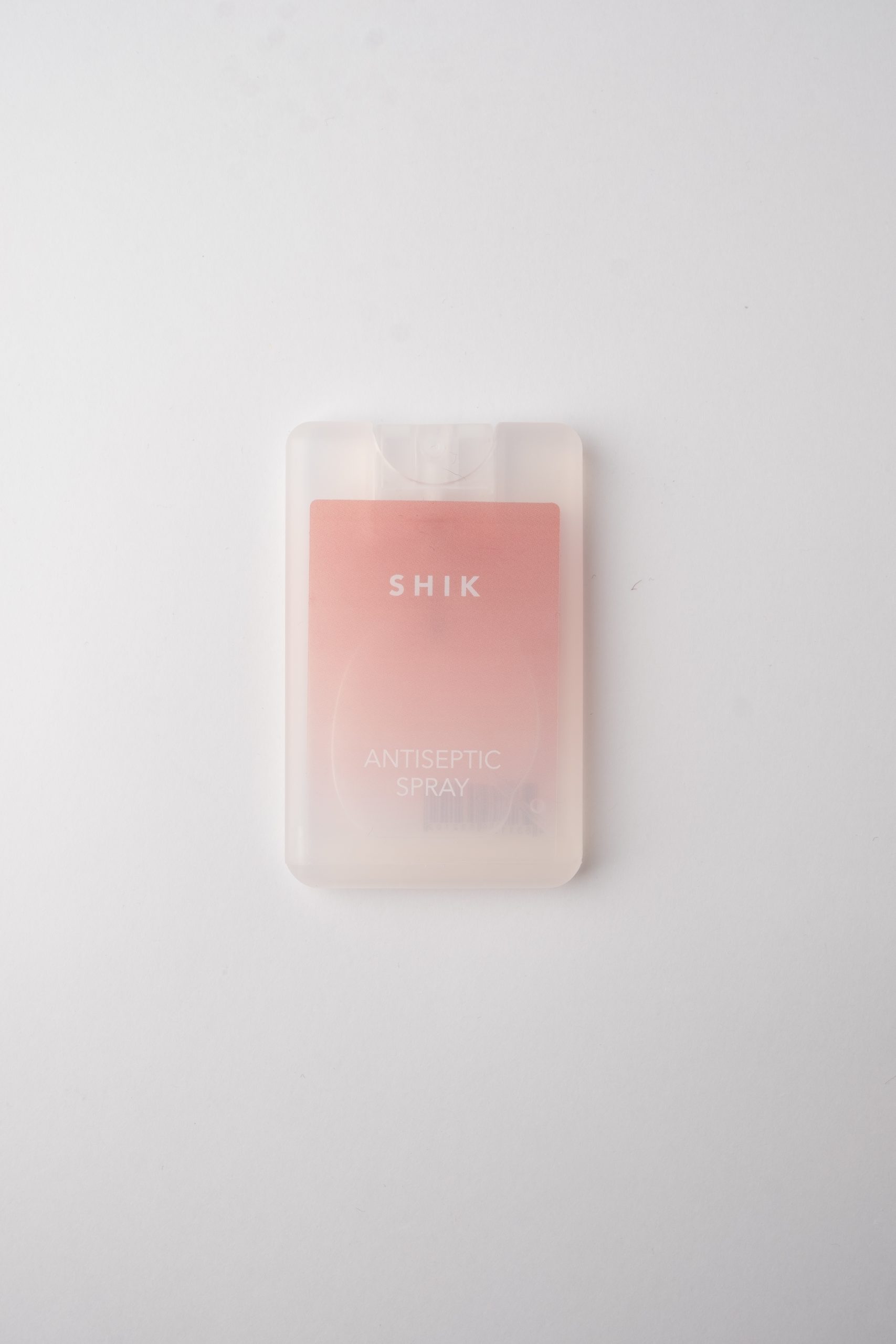 shik-8 SHIK Спрей для рук с антибактериальным эффектом — изображение 1