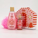 SIMALAND Подарочный набор «Чудес в Новом году», гель для душа, мочалка и мист